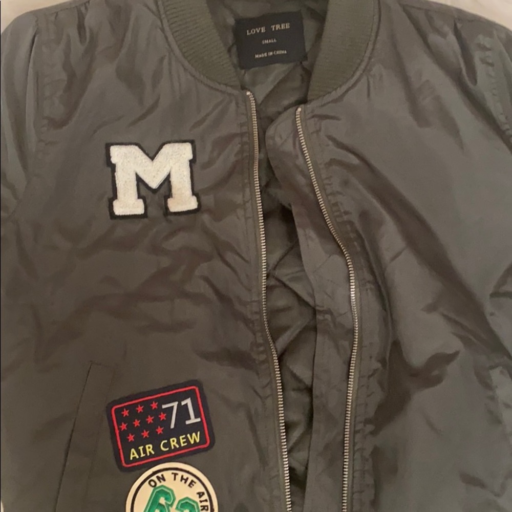 bomber jacket - Picture 3 of 3